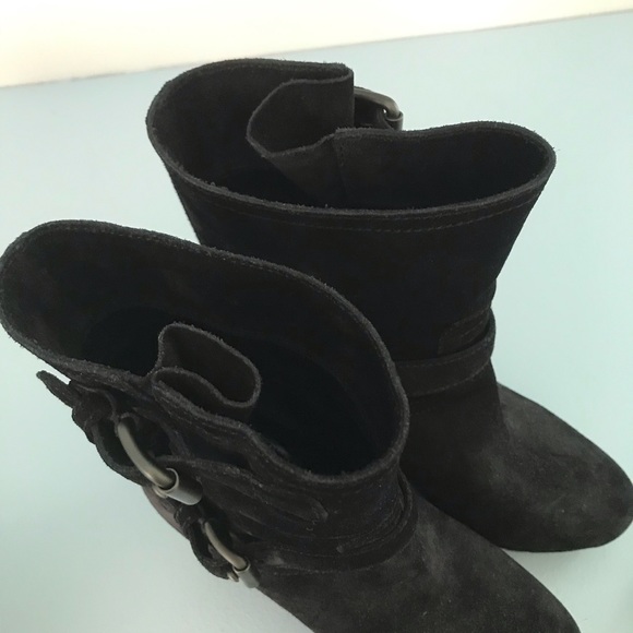 Prada black suede wedge bootie. Size 35.5 - Picture 2 of 6